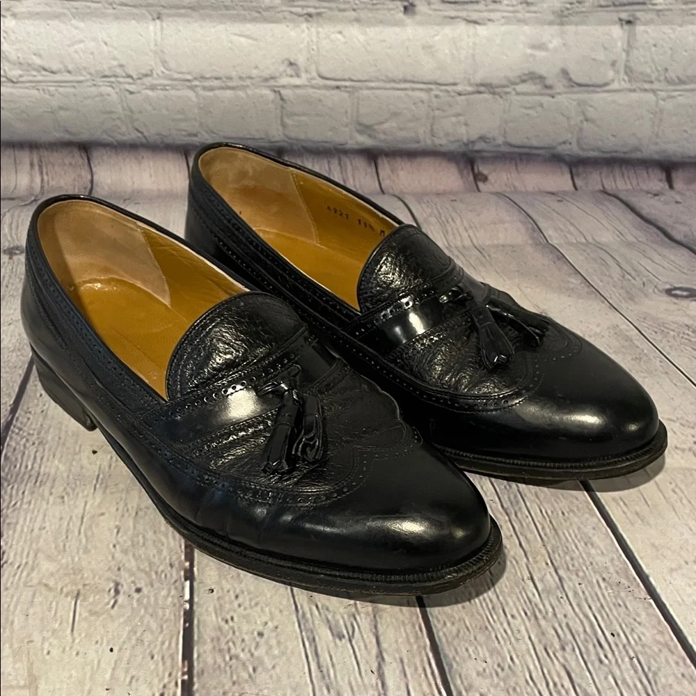 Johnston & Murphy Mens Black Leather Tassel Oxfords Slip-Ons size 11 1/2